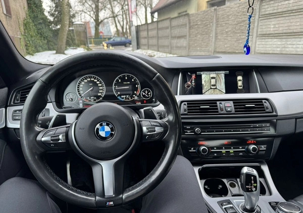 BMW Seria 5 cena 90100 przebieg: 222000, rok produkcji 2015 z Szczecin małe 106